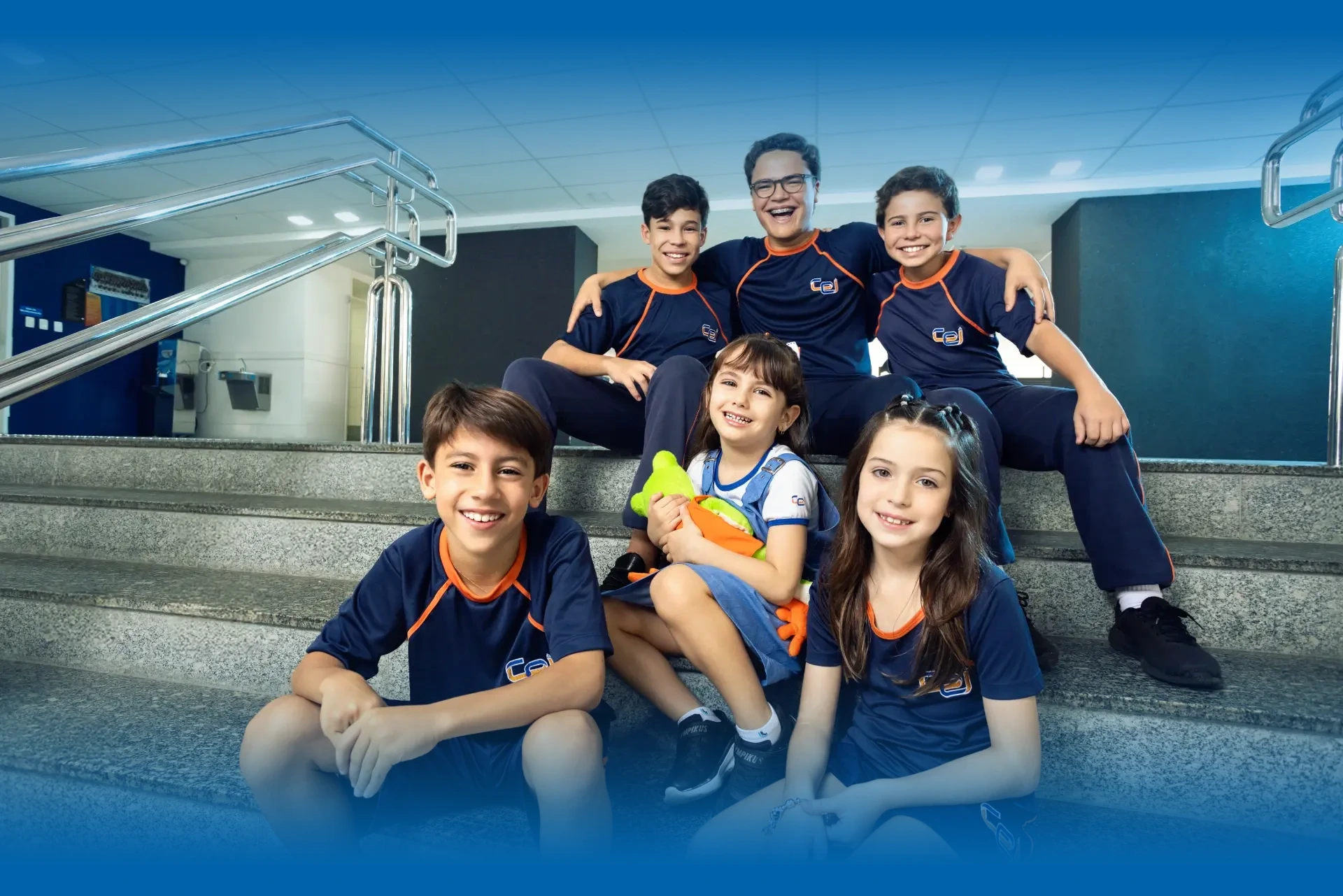 Alunos do colégio CEI